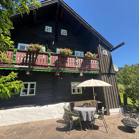 Knollhaeusl * Ramsau am Dachstein